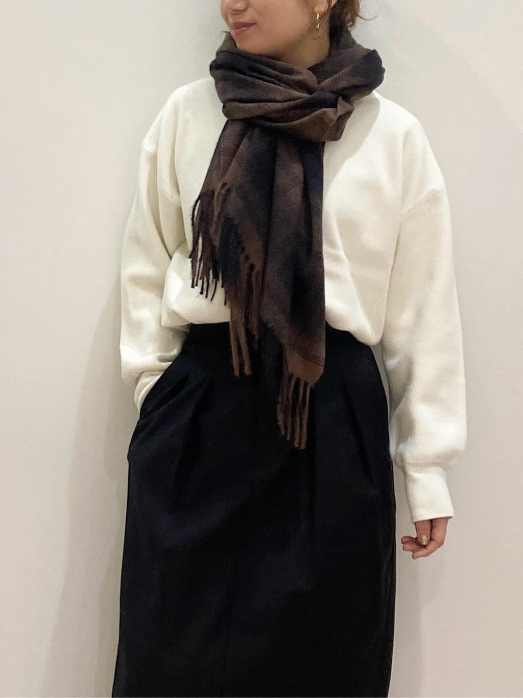 risayanさんの「OPAQUE.CLIP｜サイド編地切替ニットトップス／セットアップ対応【洗濯機OK】」を使ったコーディネート