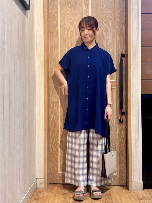 KAORIさんの「SHOO･LA･RUE｜【S-LL/体型カバー】さらりとしたタッチが心地よい バックギャザーブラウス」を使ったコーディネート