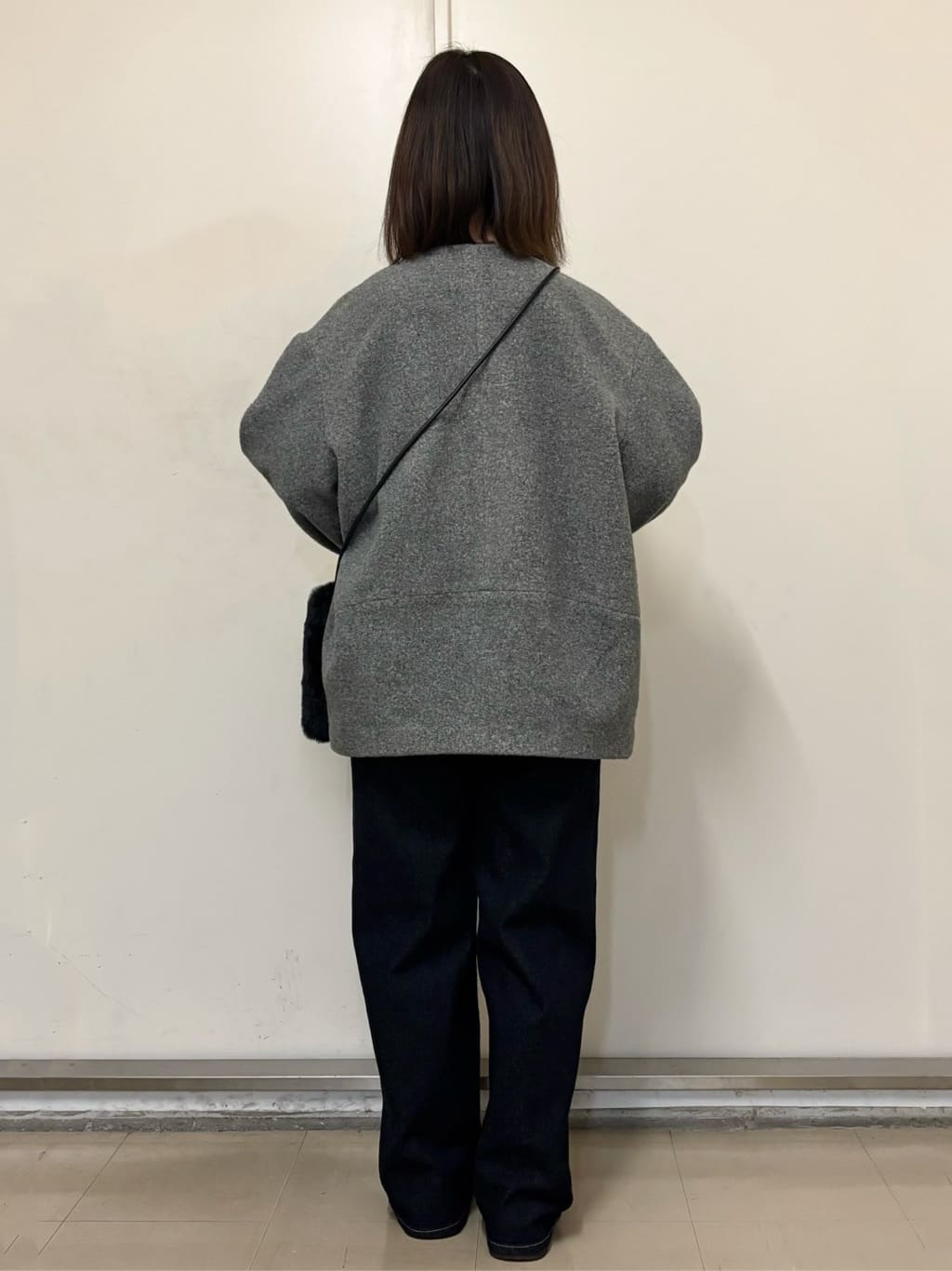 やまさんの「OPAQUE.CLIP｜リラクシークルーネックニット【洗濯機OK】」を使ったコーディネート