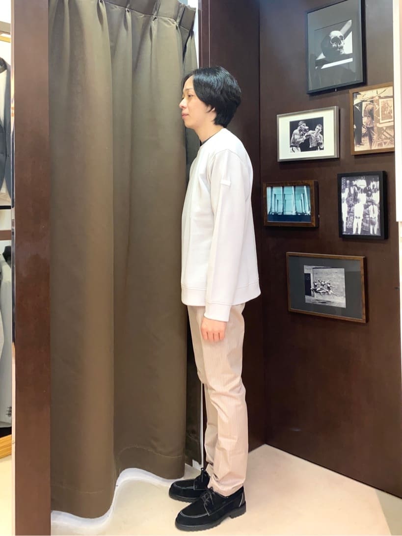 コバヤシさんの「TAKEO KIKUCHI｜【Made in JAPAN】播州織 ヘリンボン ストレート パンツ」を使ったコーディネート