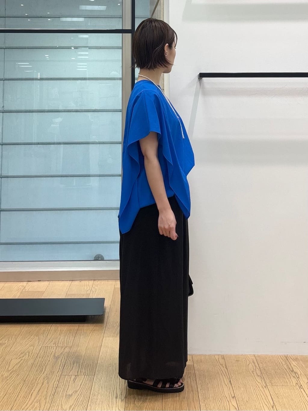 asamiさんの「INDIVI｜【洗える／清涼感◎】ワイドフレアパンツ／スカーチョ」を使ったコーディネート