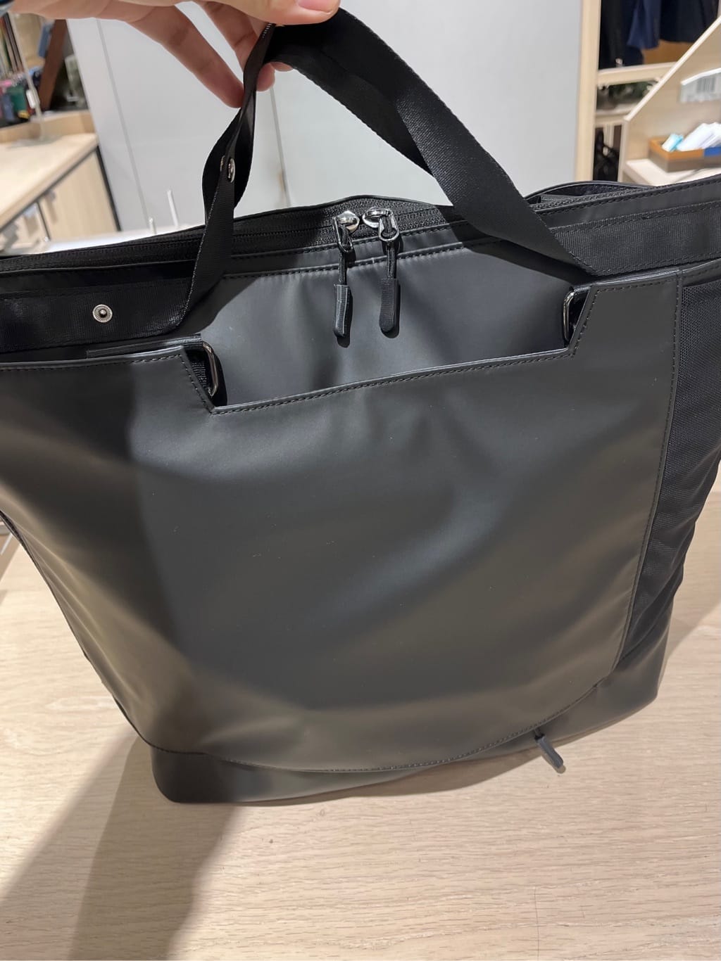ジュンさんの「TAKEO KIKUCHI｜ハットモチーフ ジャカード ストライプ シャツ」を使ったコーディネート