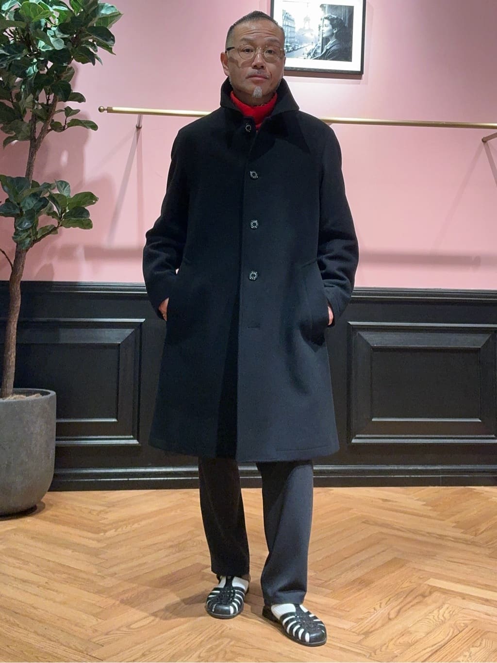torigoeさんの「DRESSTERIOR｜◆【SUPER140&rsquo;sウール】メルトン ステンカラーコート」を使ったコーディネート