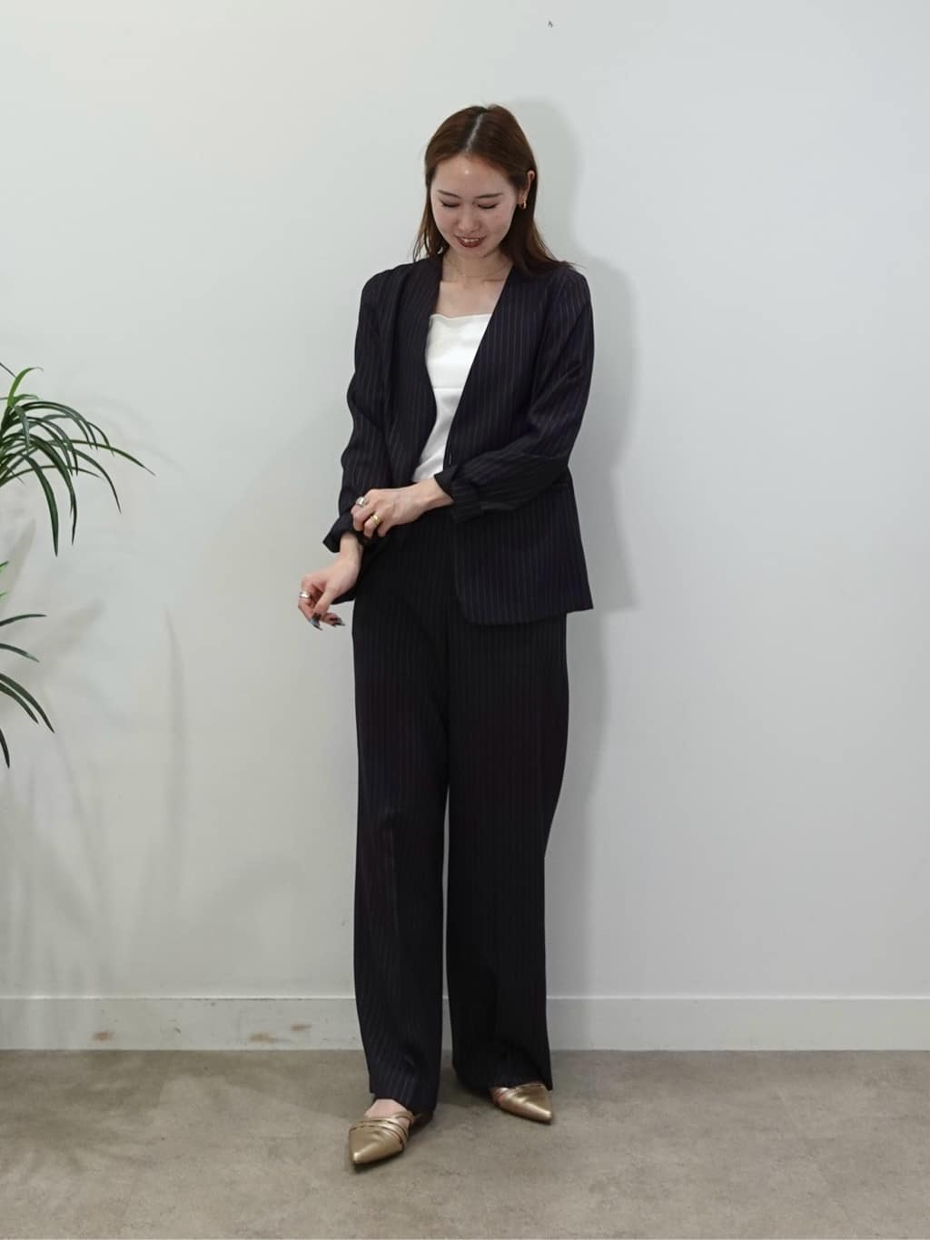 mitsukiさんの「INDIVI｜【日本製】ビスチェインナータンクトップ」を使ったコーディネート