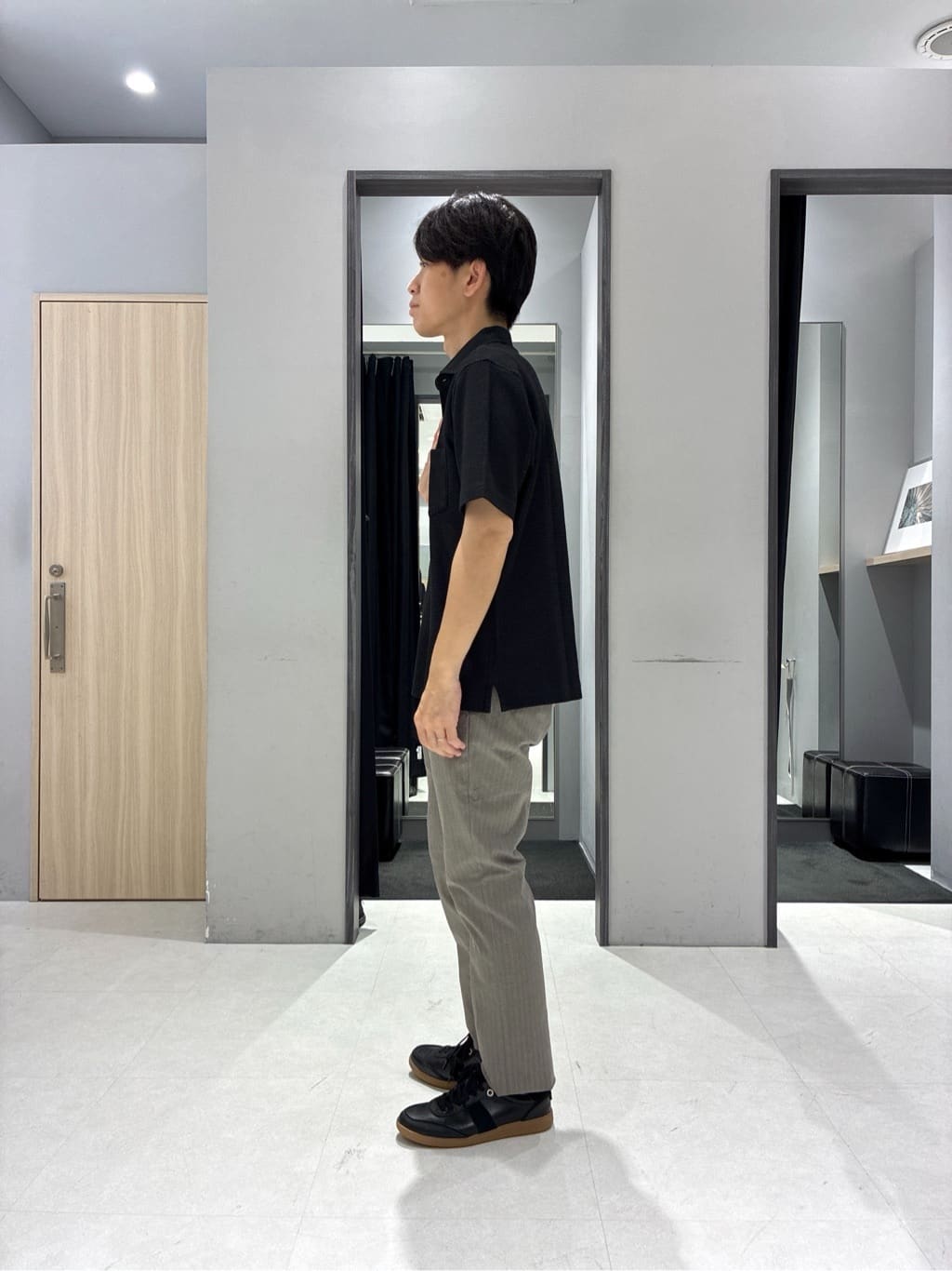わいずみさんの「TAKEO KIKUCHI｜【抗菌防臭／9色5サイズ展開】ハニカムメランジ ポロシャツ」を使ったコーディネート