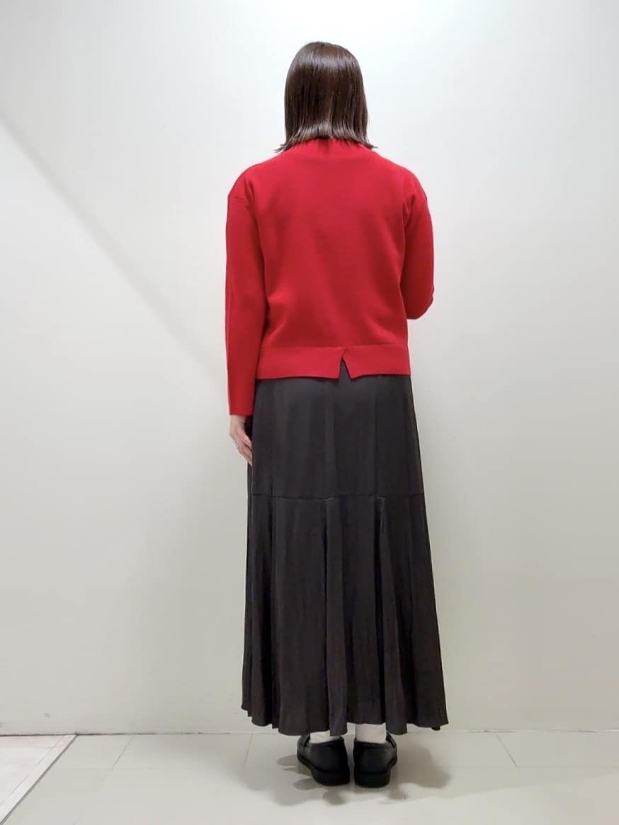 YUIさんの「UNTITLED｜【はっ水機能/フード取り外し可】ミディダウンコート」を使ったコーディネート