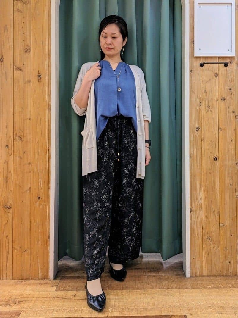 ショーコラさんの「SHOO･LA･RUE｜◆オーロラモチーフY字ネックレス」を使ったコーディネート