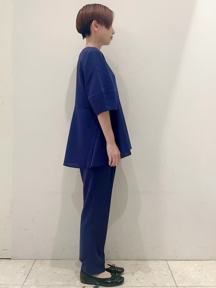 Marinさんの「OPAQUE.CLIP｜◆《6色展開》ストレッチペプラムブラウス／セットアップ対応【洗濯機洗い可／防シワ】」を使ったコーディネート