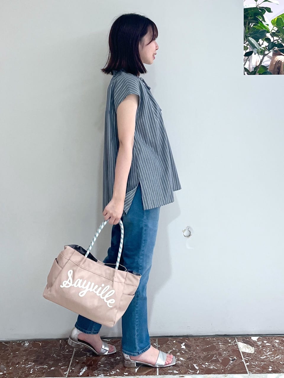 Makinoさんの「Dessin｜【洗える】ストライプ柄フレンチスリーブスキッパ―ブラウス」を使ったコーディネート