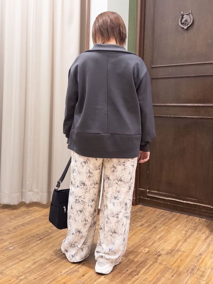 みかりん さんの「SHOO･LA･RUE｜◆【撥水】10ポケットスクエアショルダーバッグ」を使ったコーディネート