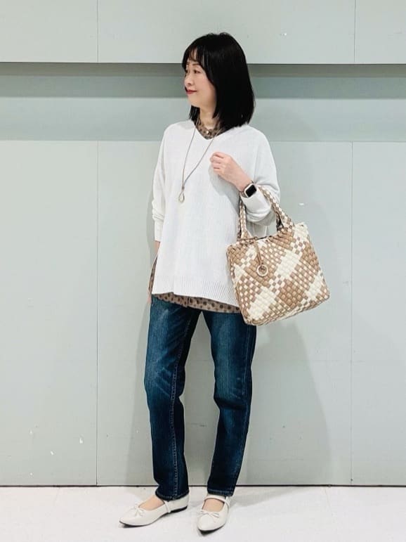 makiさんの「UNTITLED｜◆【セットアップ可能/オンオフ】小紋柄ブラウス」を使ったコーディネート