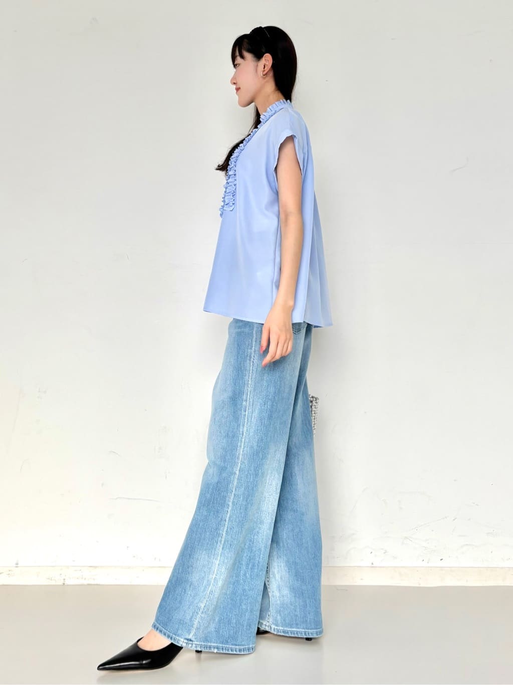 kaaiさんの「UNTITLED｜メタリックメッシュトート」を使ったコーディネート