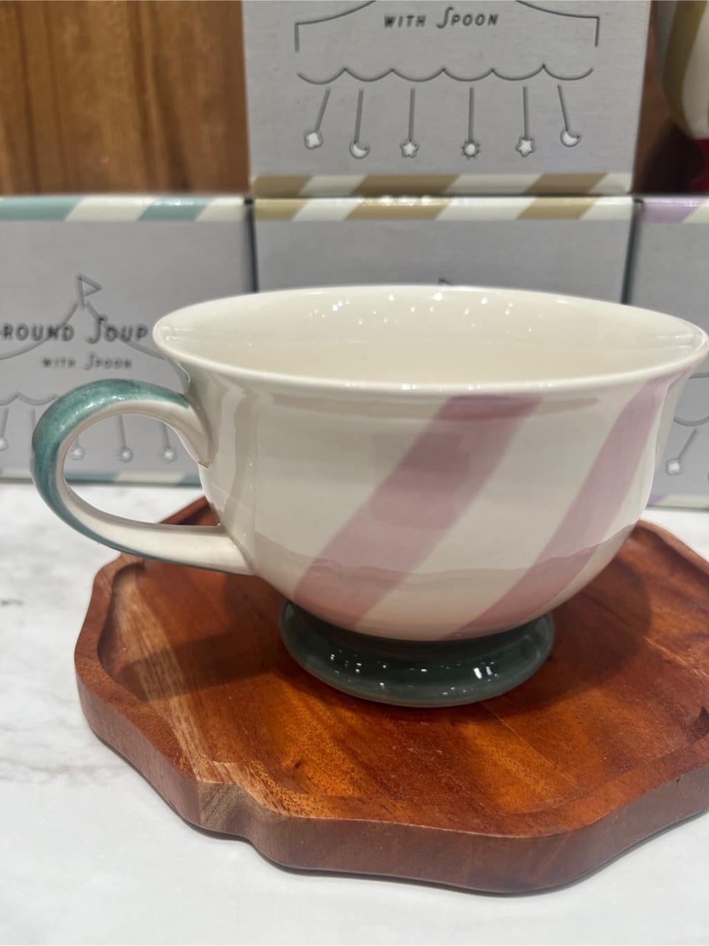 アリオ川口さんの「212 KITCHEN STORE｜ゴーランド スープマグ BE&times;RD」を使ったコーディネート