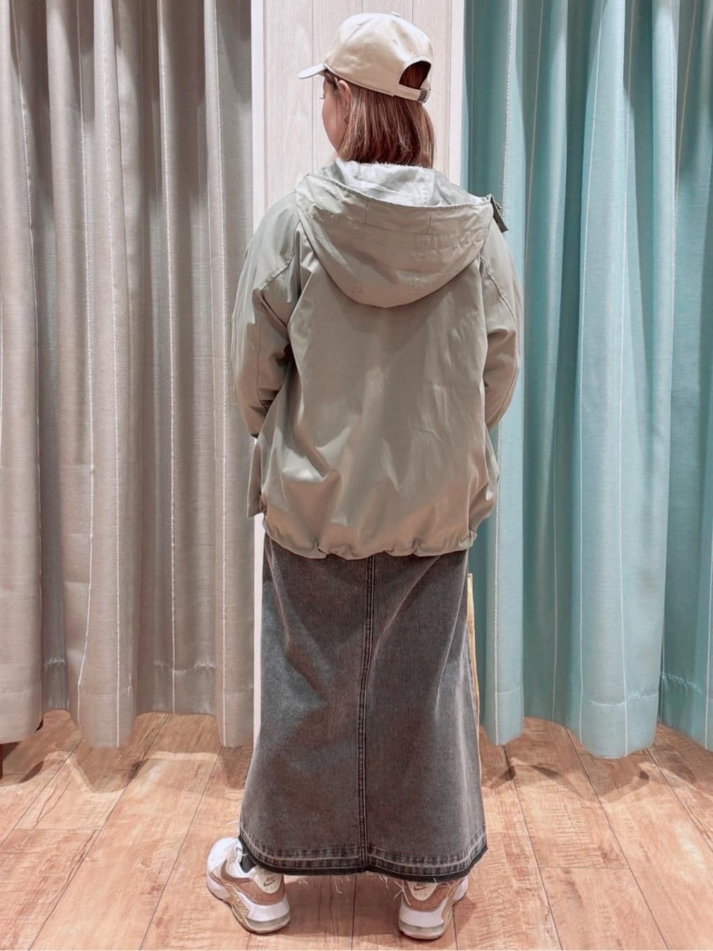 なみぞうさんの「SHOO･LA･RUE｜◆【推し活にも】うちわが入るトートバッグ」を使ったコーディネート