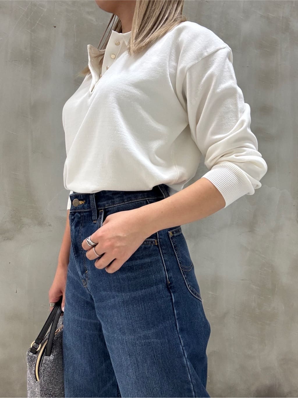 minaさんの「grove｜【Lee&times;grove別注】WIDE DENIM PANTS」を使ったコーディネート