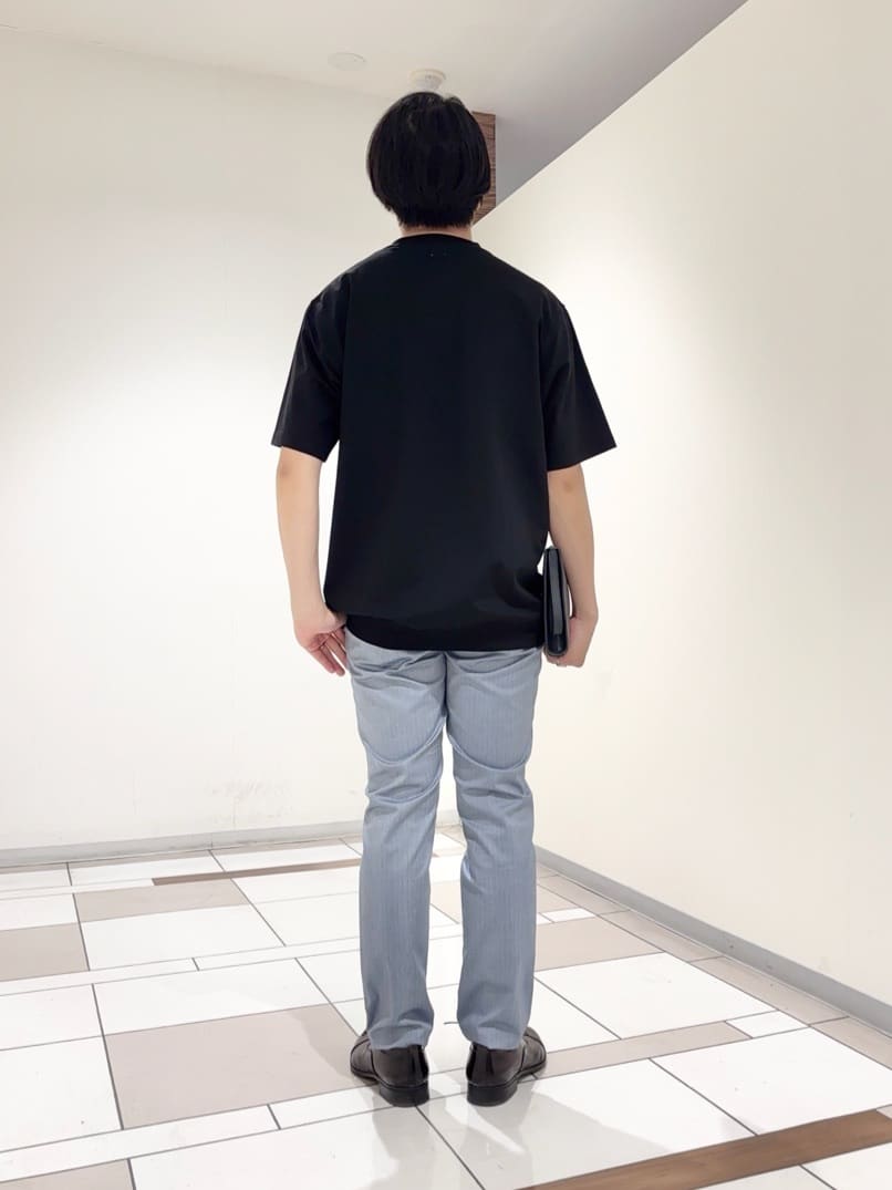 及川さんの「TAKEO KIKUCHI｜【抗菌防臭／5サイズ展開】ハイゲージポンチ Tシャツ」を使ったコーディネート