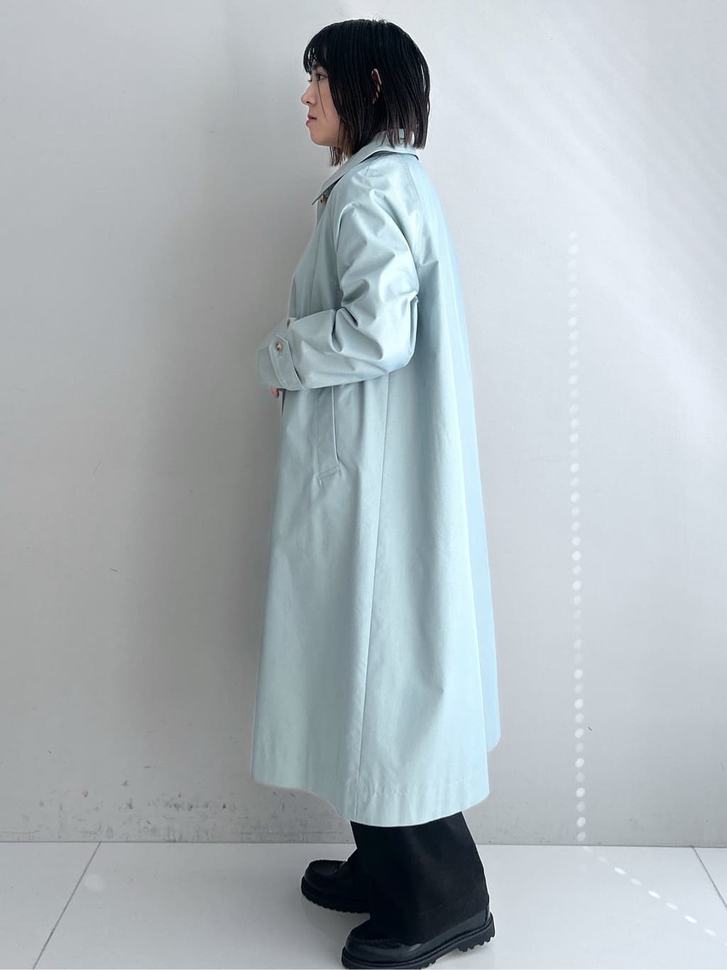 Hirokaさんの「Dessin｜シャンブレースプリングコート」を使ったコーディネート