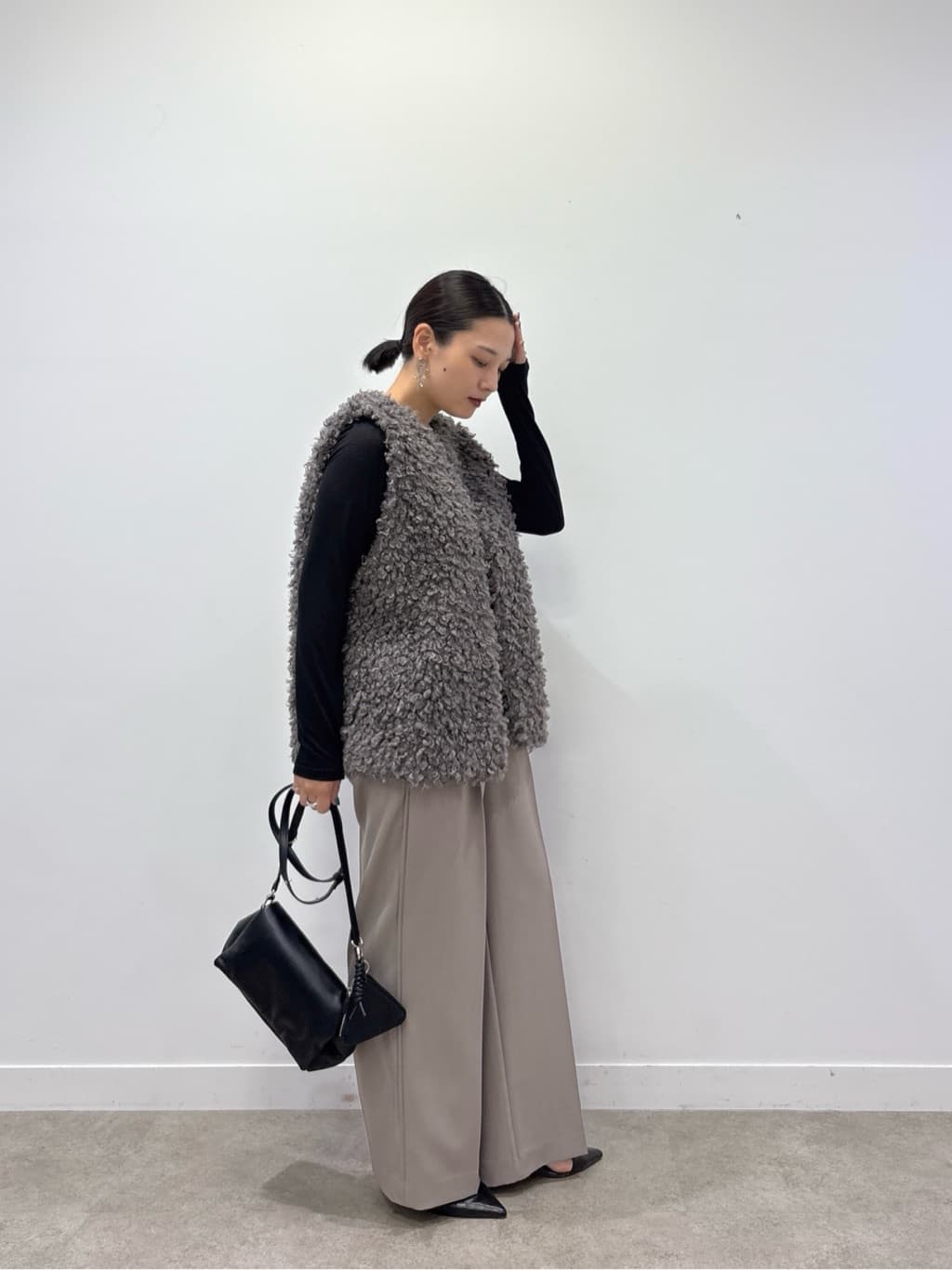 ayanoさんの「INDIVI｜シグネチャーシアーロンT」を使ったコーディネート