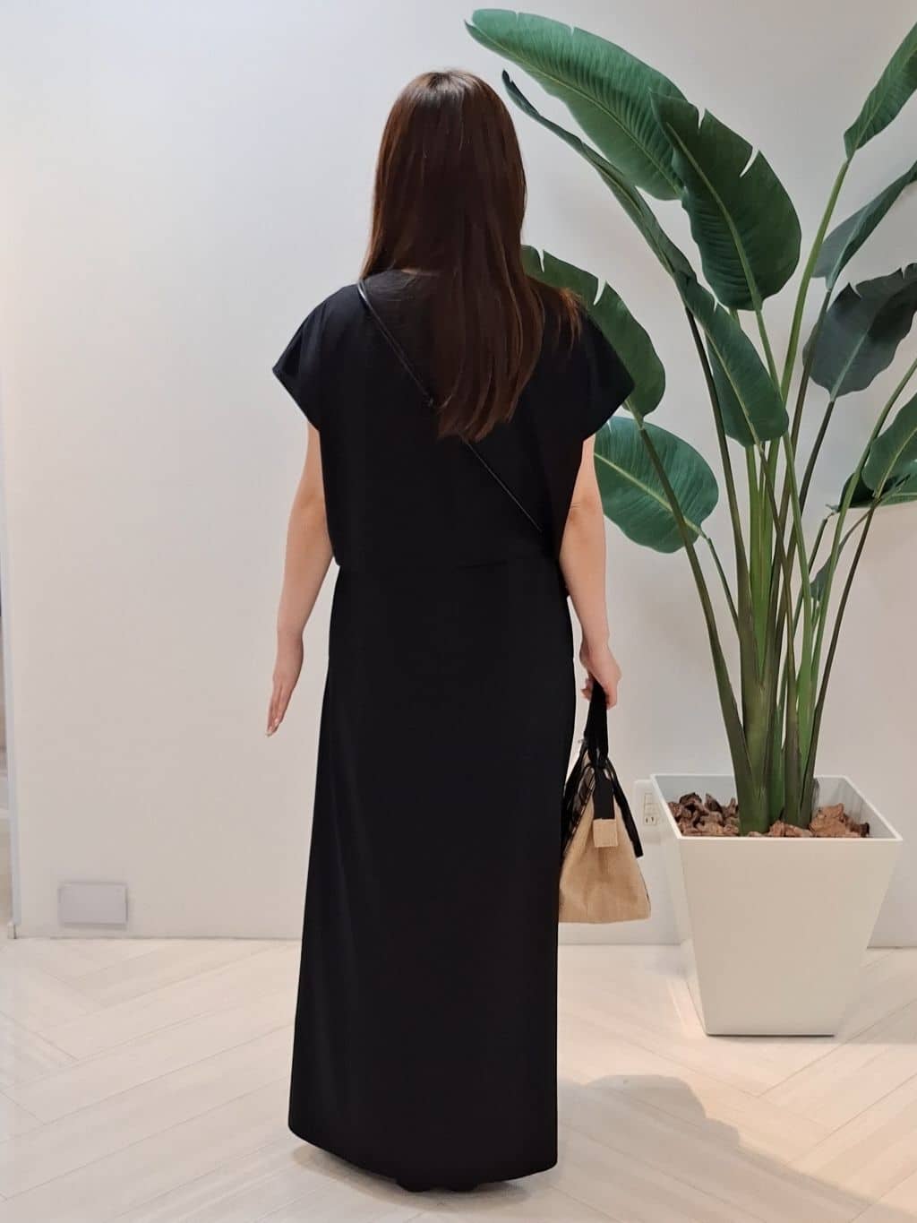 YuKaRiさんの「UNTITLED｜マーブルドロップネックレス」を使ったコーディネート