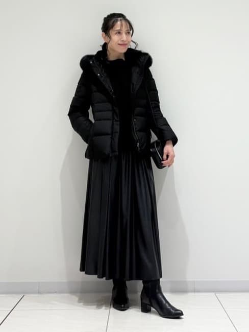 kayoさんの「INDIVI｜【名品／撥水／抗菌防臭】ショート丈リサイクルダウンコート」を使ったコーディネート