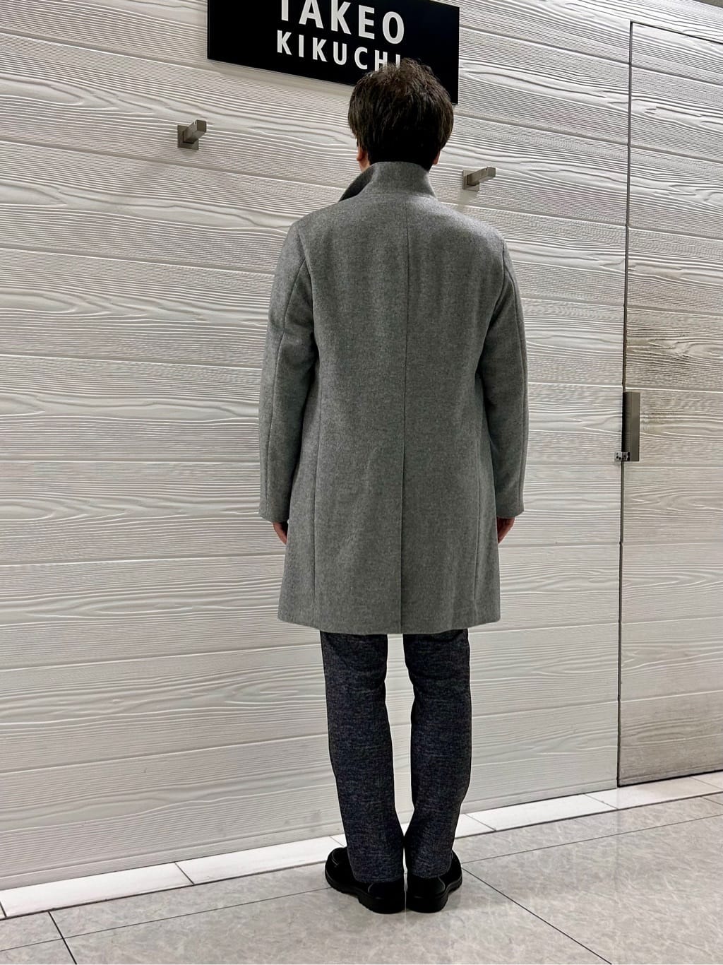 すーさんの「TAKEO KIKUCHI｜【ONOFF対応】TRダブルニット ストレッチパンツ」を使ったコーディネート