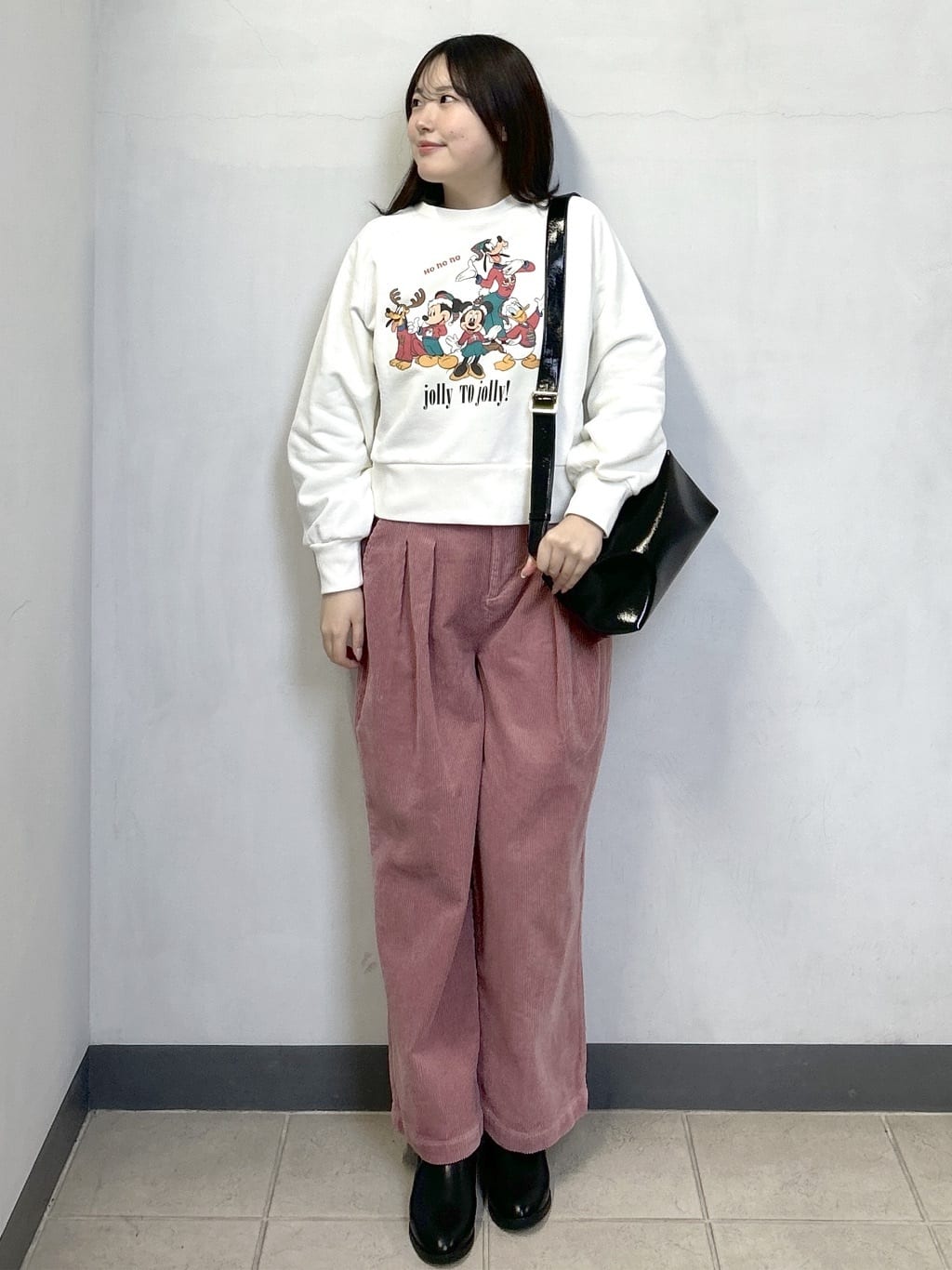 sayaさんの「OPAQUE.CLIP｜《Mickey Mouse》プリントアソートスウェット【洗濯機OK】」を使ったコーディネート