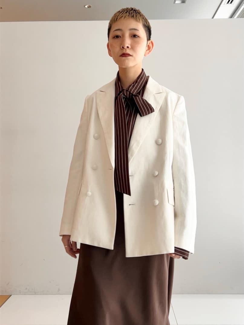 OCHIAIさんの「DRESSTERIOR｜【セットアップ可】リネンブレンドダブルブレストジャケット」を使ったコーディネート