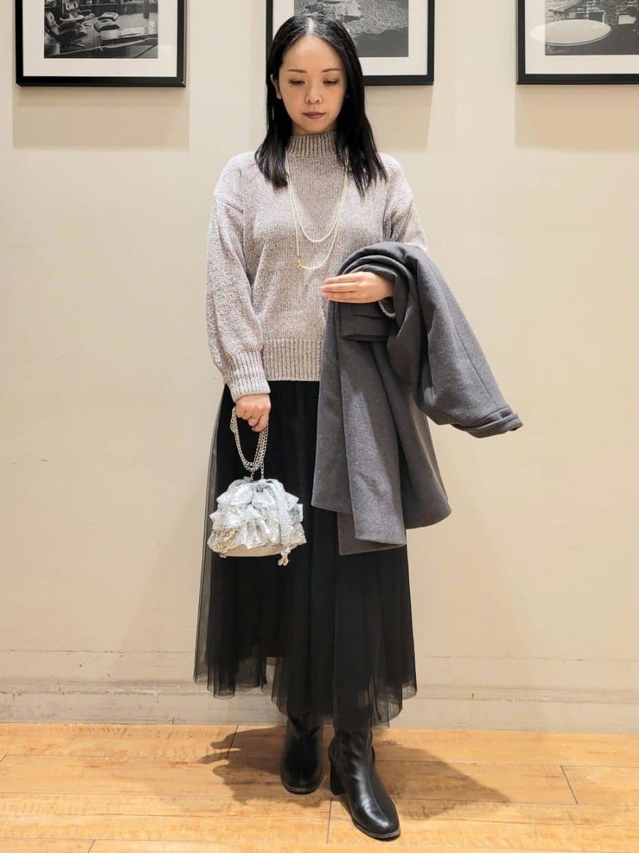 ななこさんの「SHOO･LA･RUE｜【洗濯機可】セレモニーからデイリーまで ふんわり軽やか チュールギャザースカート」を使ったコーディネート