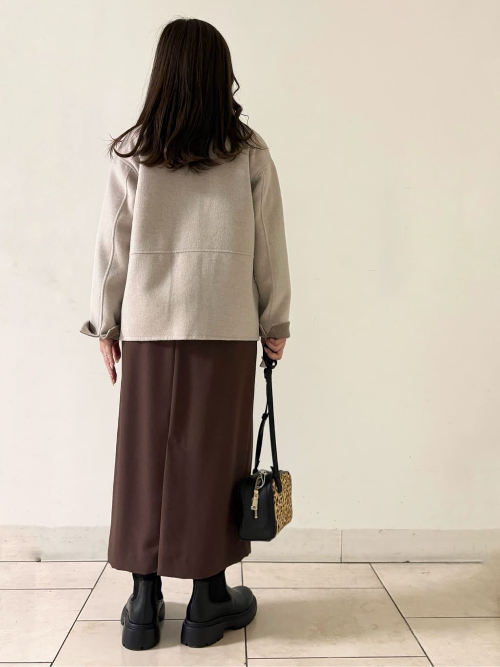 kahoさんの「INDIVI｜ストレッチミドルブーツ」を使ったコーディネート