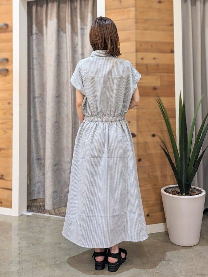  E.Yさんの「THE SHOP TK｜サッカーワンピース【洗濯機OK/UVカット】」を使ったコーディネート