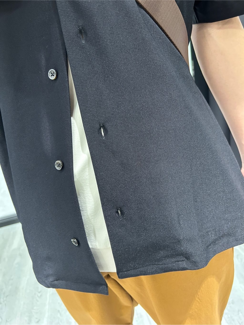 ruiさんの「TAKEO KIKUCHI｜【COOL CITY WEAR】エアートール オープンカラーシャツ /接触冷感・通気性」を使ったコーディネート