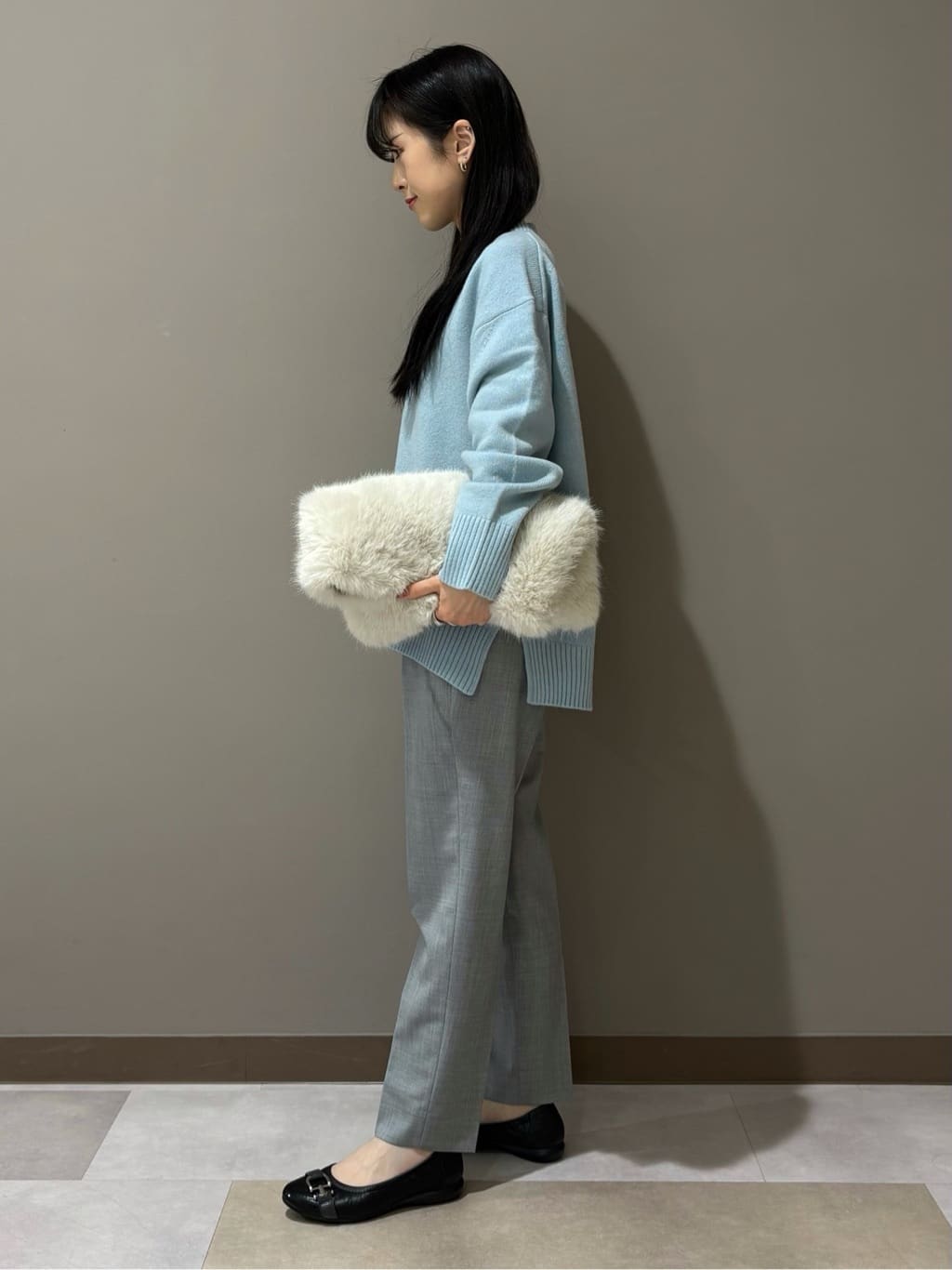 KEIKOさんの「INDIVI｜【褒められパンツ/ウール混】スティックパンツ」を使ったコーディネート