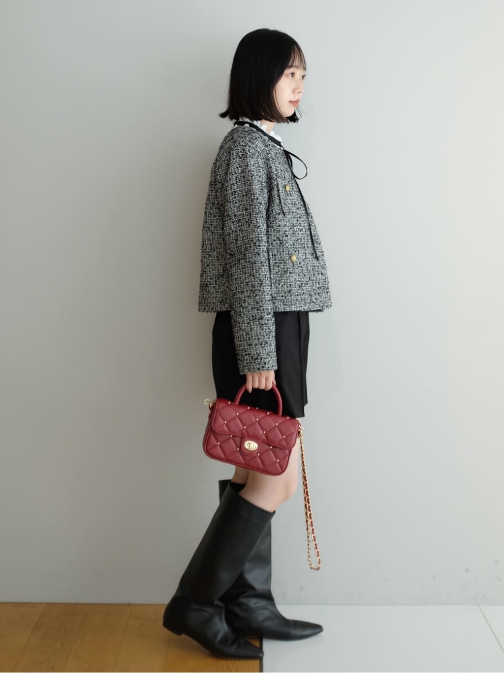 Kishimotoさんの「DRESSTERIOR｜Dhyana．（ディアナドット）&times;金子綾 ロングブーツ」を使ったコーディネート