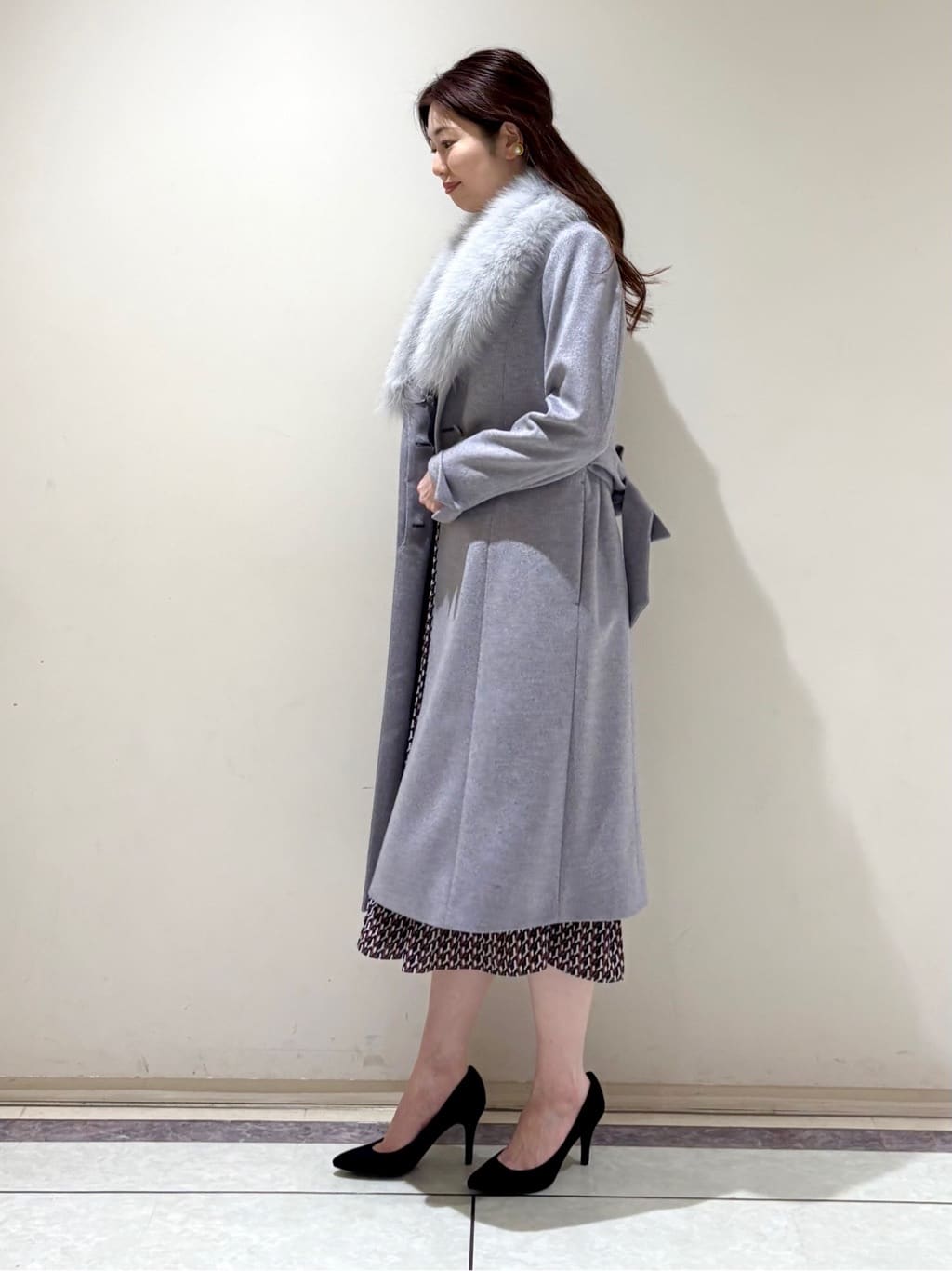 sakiさんの「COUP DE CHANCE｜【日本製／ブルーフォックスファー／カシミヤ混】ファー付ウールコート」を使ったコーディネート
