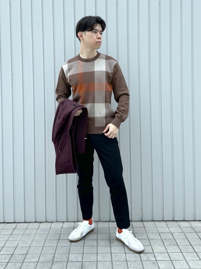 イッシーさんの「TAKEO KIKUCHI｜【JUST ONE LAYER】ダウンファブリックZIPパーカー」を使ったコーディネート