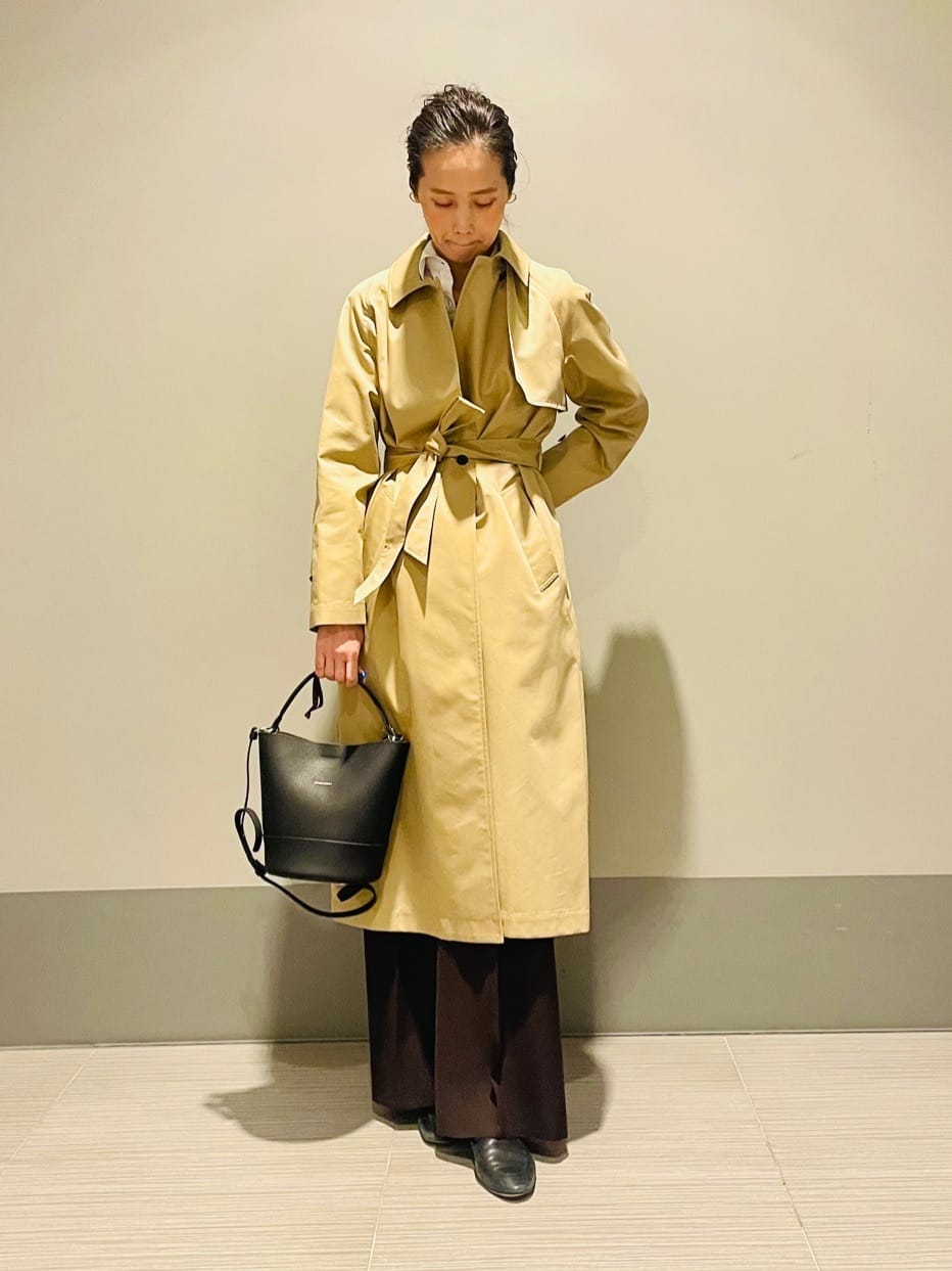 Annさんの「DRESSTERIOR｜【ウォッシャブル/美シルエット】ライトトレンチコート」を使ったコーディネート