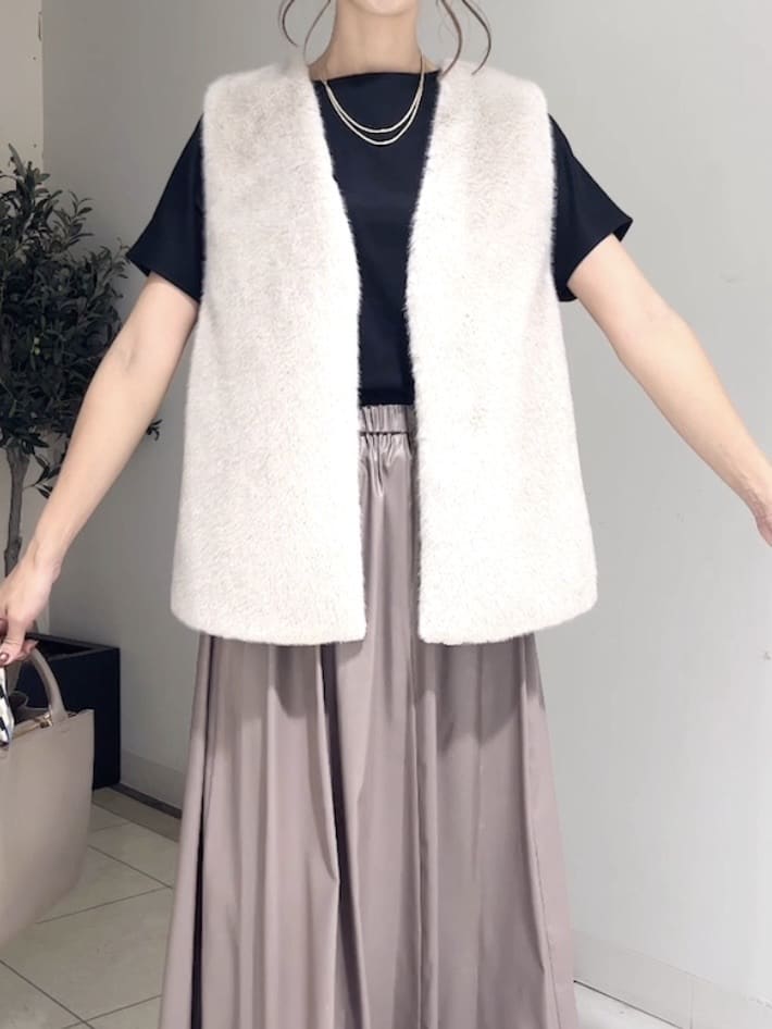 shioriさんの「INDIVI｜ミンク調フェイクファージレ」を使ったコーディネート