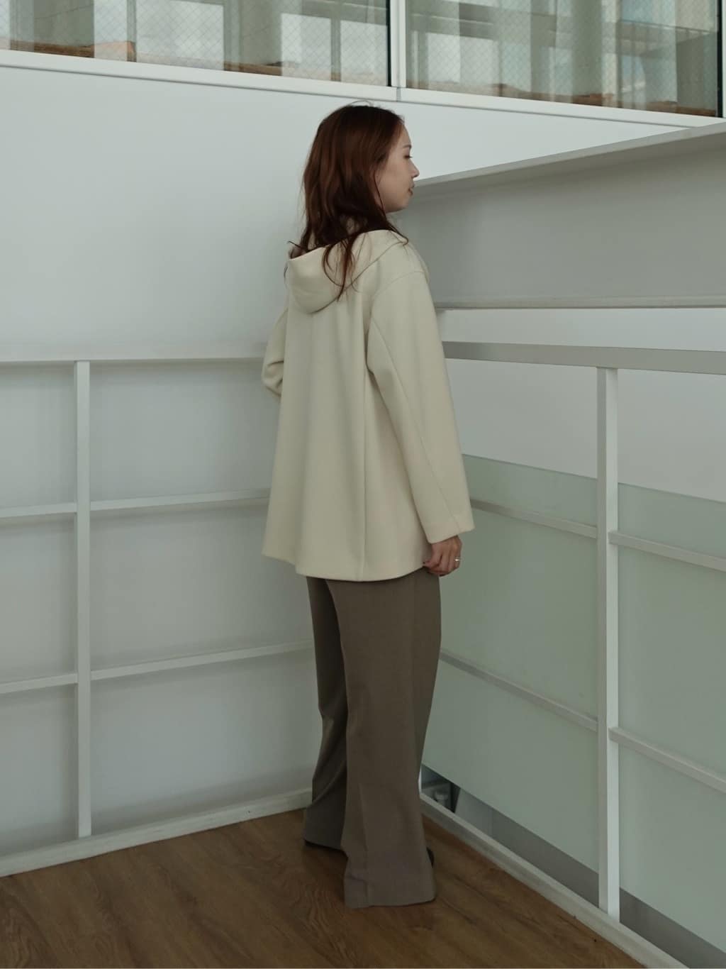 mitsukiさんの「INDIVI｜【軽羽織り】フーディーライトコート」を使ったコーディネート