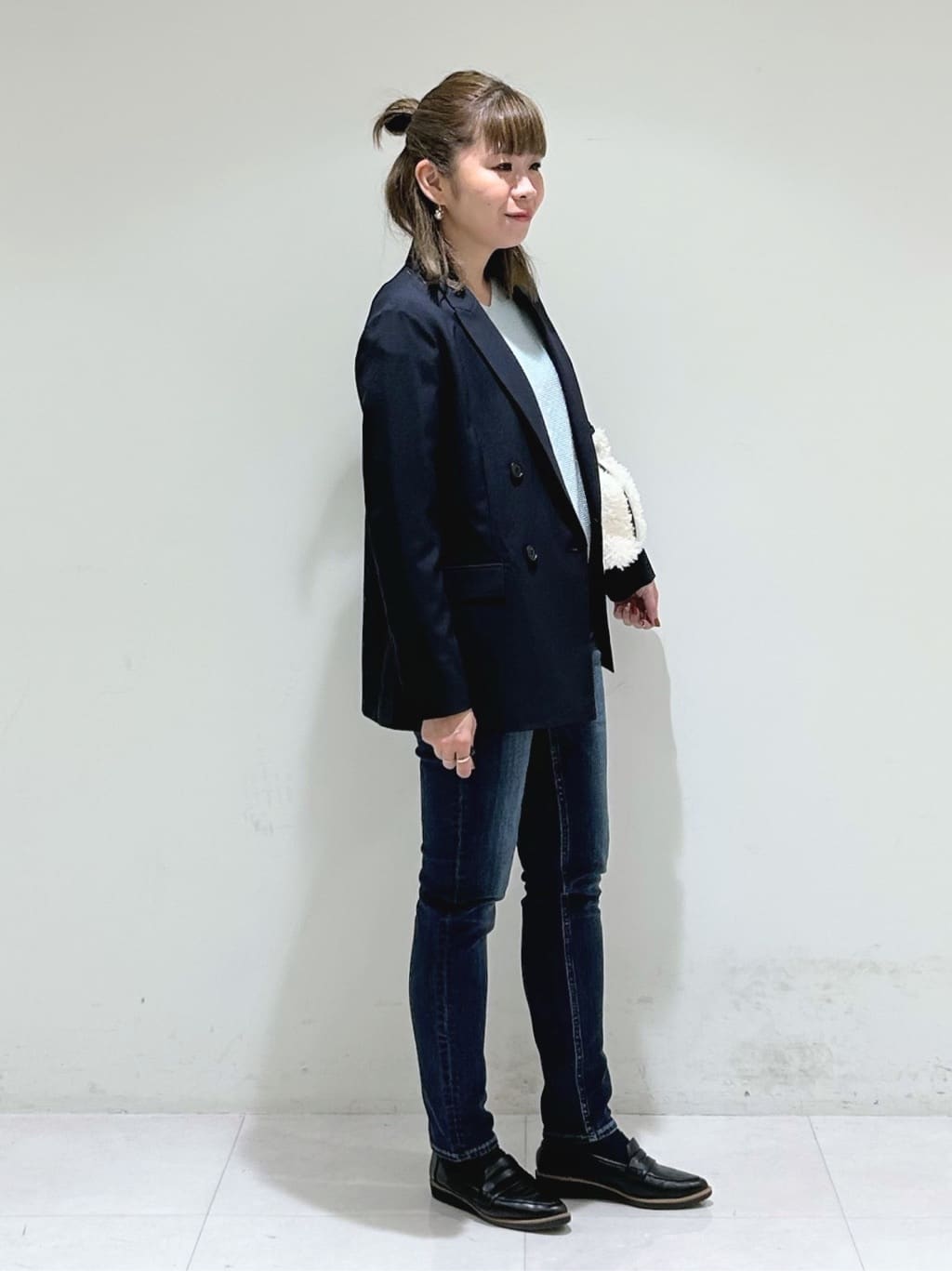 tsuyuさんの「INDIVI｜ボアミドルバッグ」を使ったコーディネート