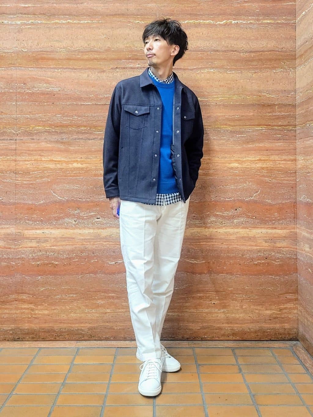 piroyaさんの「TAKEO KIKUCHI｜【Air Palette Knit】ワンポイント カラーニット プルオーバー」を使ったコーディネート