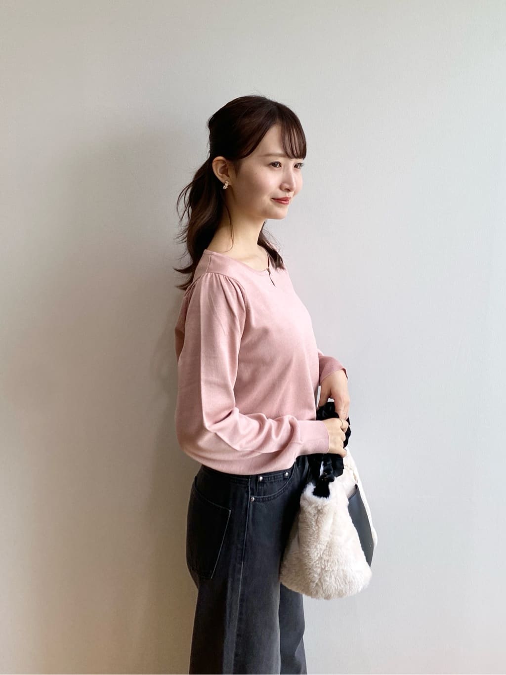 みさかさんの「index｜《丈が選べる》デニムバギーパンツ【洗濯機洗い可】」を使ったコーディネート