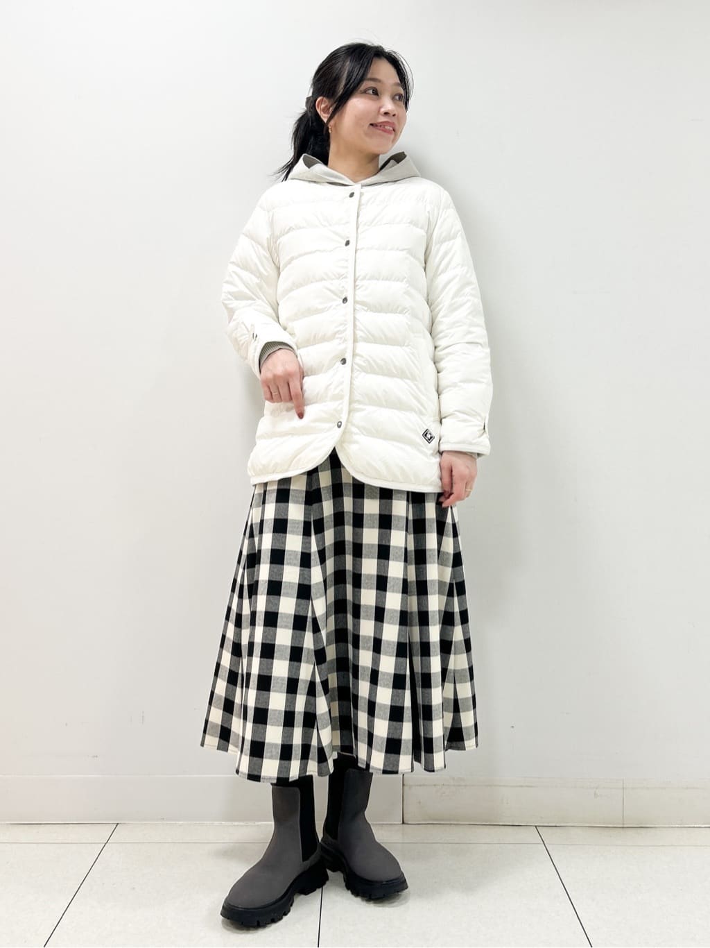 Kaiさんの「Dessin｜【洗える／体型カバー】ちょうどいいニットパーカ」を使ったコーディネート