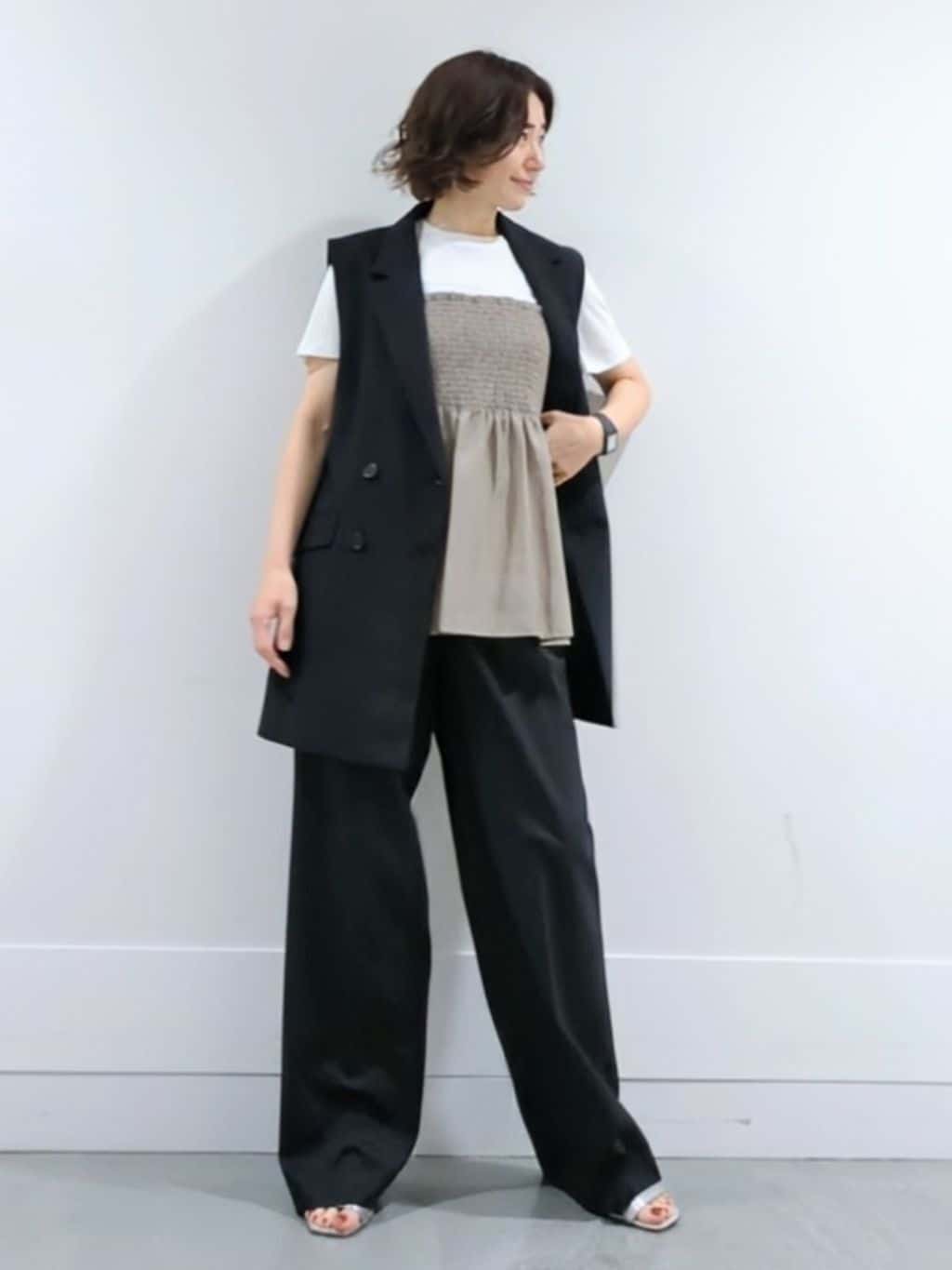 ミズタさんの「UNTITLED｜【セットアップ可/洗える】スラブテーラードカラージレ」を使ったコーディネート