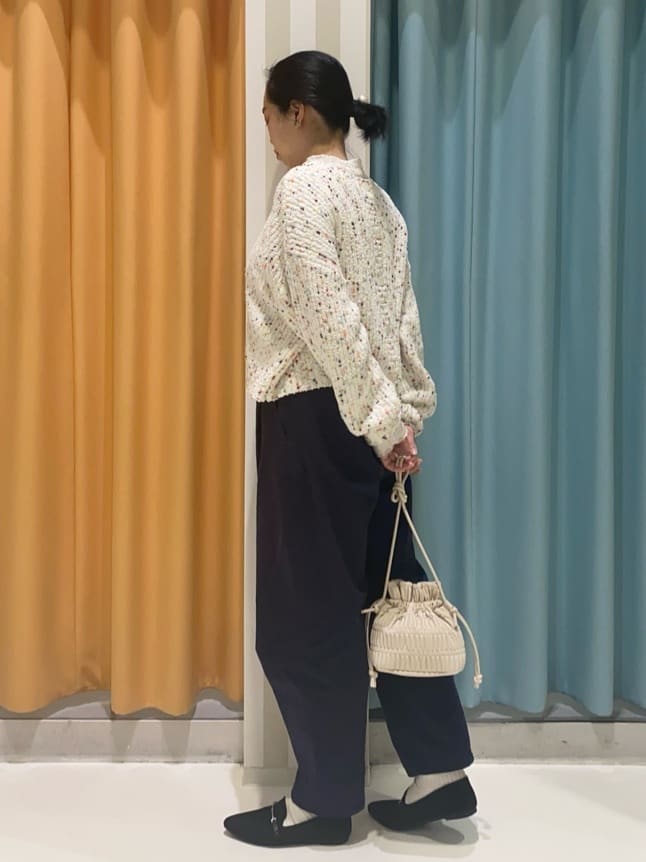 おかさんの「SHOO･LA･RUE｜◆【洗える/S-LL】脚のラインを拾いにくい 綿ツイルカーブパンツ」を使ったコーディネート