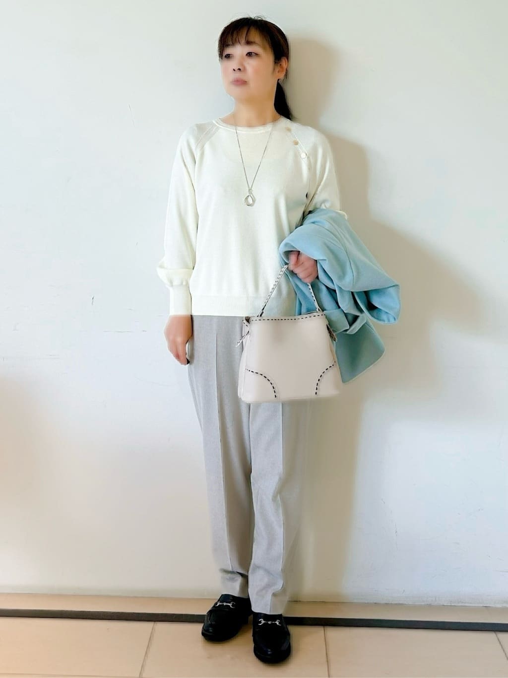 ひーさんの「Reflect｜【SS-4Lサイズ／衿が顔に当たらない◎】スタンドネックミドルコート」を使ったコーディネート