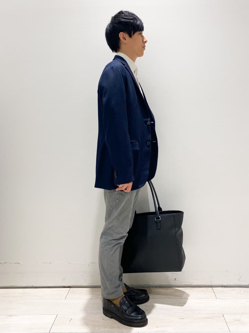 Ichiさんの「THE SHOP TK｜【ご好評につき再入荷！！】合皮トートバッグ イヤホンケース付き/A$収納可/PCスリーブ付き/ビジネ」を使ったコーディネート