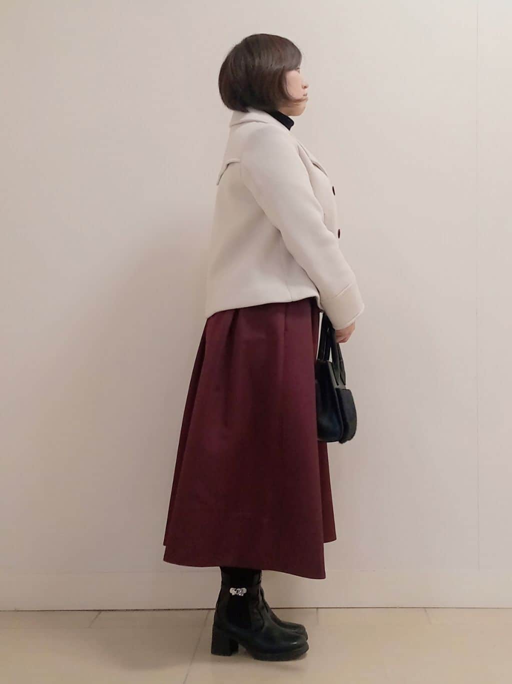 emiさんの「DRESSTERIOR｜フェイクファーコンビリサイクルレザートートバッグ」を使ったコーディネート
