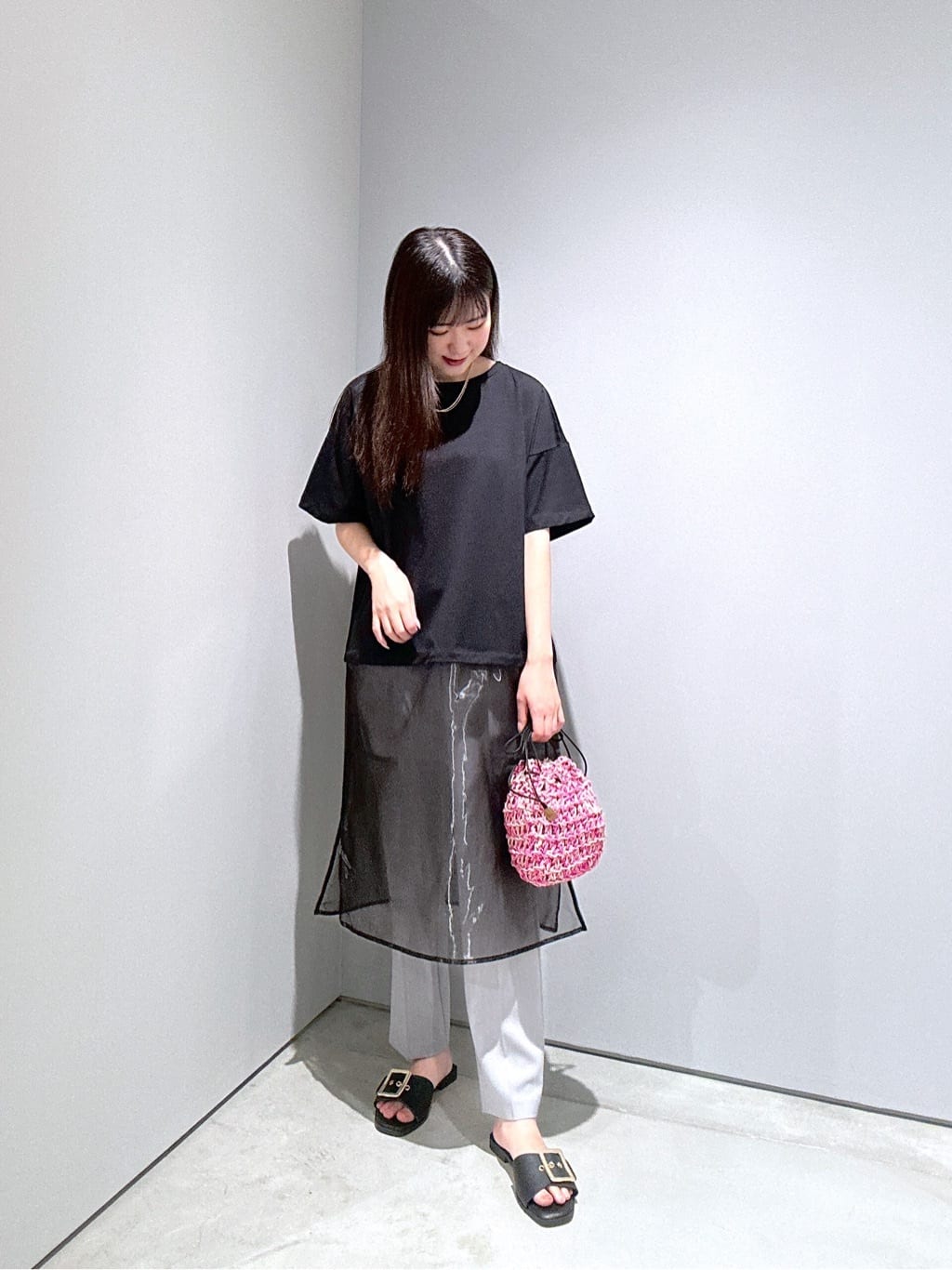 Renoさんの「INDIVI｜シアードッキングTシャツ」を使ったコーディネート