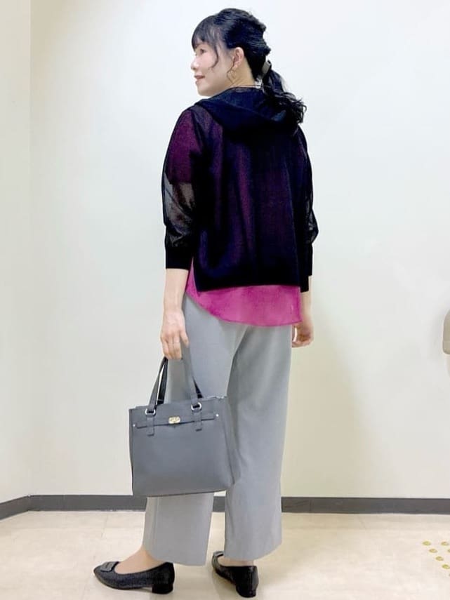  beni_gingerさんの「Reflect｜【選べる5色◎／マシンウォッシュ可】シャーリングデザインブラウス」を使ったコーディネート