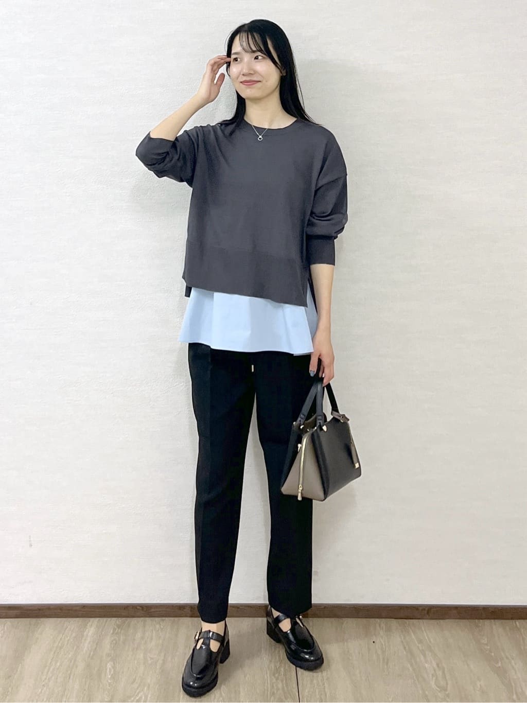 sachikoさんの「OPAQUE.CLIP｜《ツインセット》リラクシーサイドスリットニット&times;ドッキングタンク【洗濯機洗い可】」を使ったコーディネート